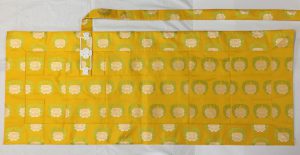 葉萌黄八葉牡丹紋